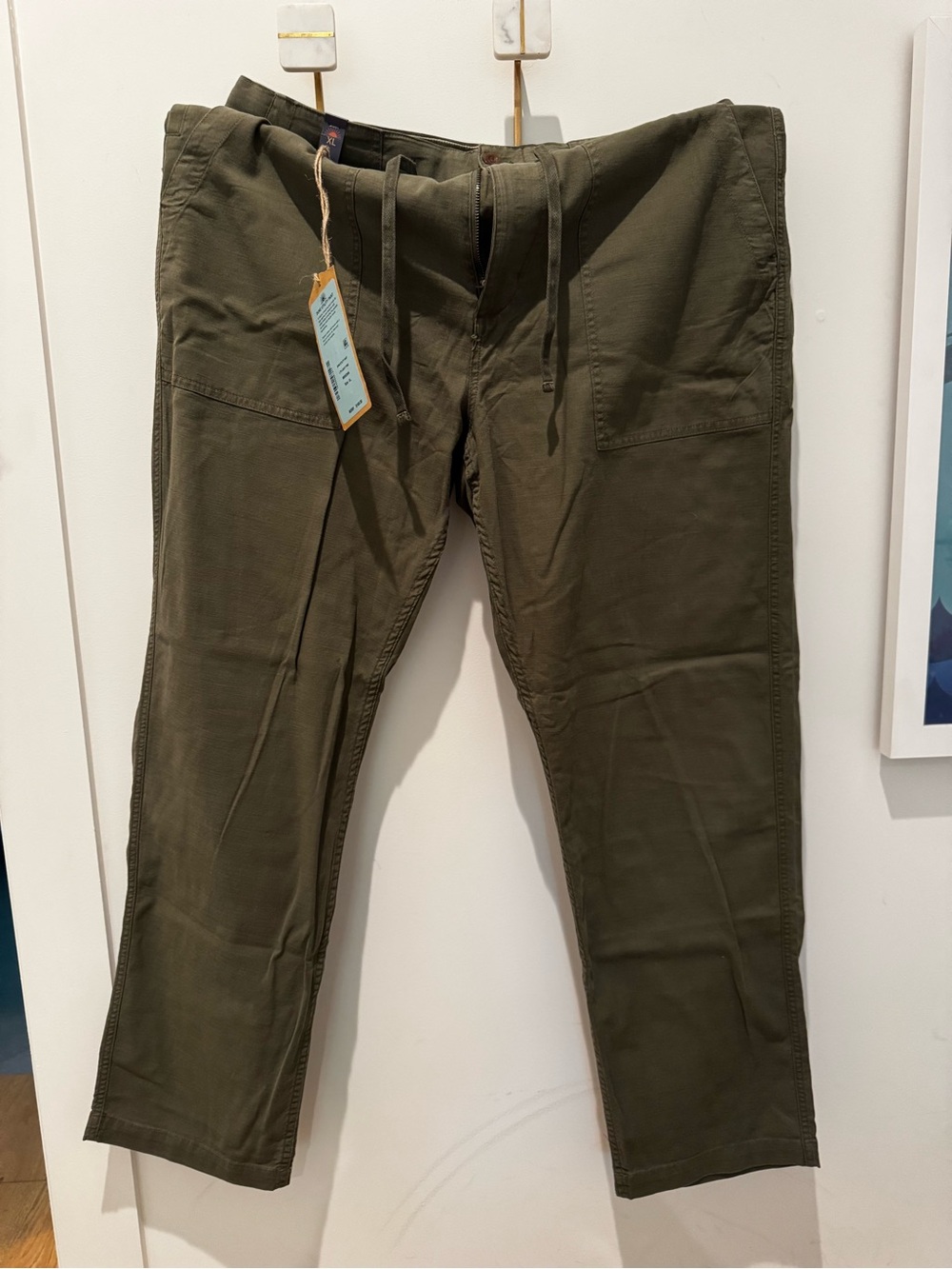Faherty - Dune Utility Pant - Drawstring in Light Pine